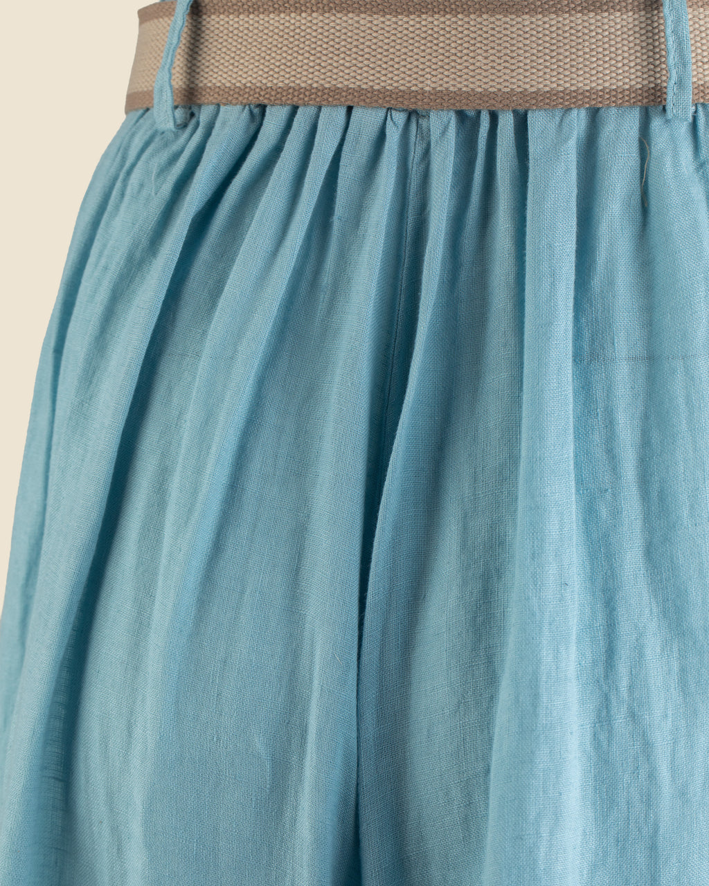 Wide-Leg Linen Trouser
