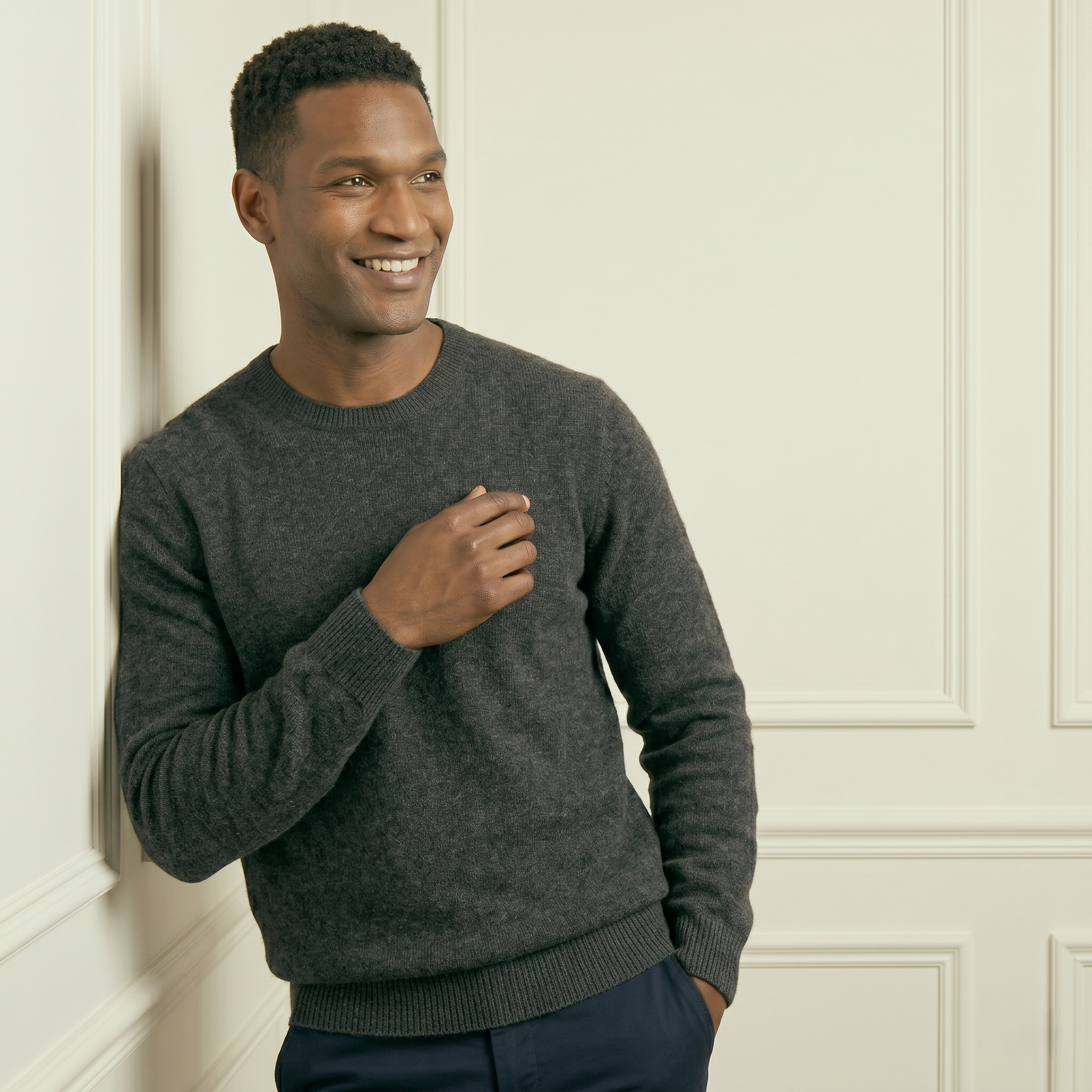 Men's Undyed Cashmere Crewneck Sweater - Executive