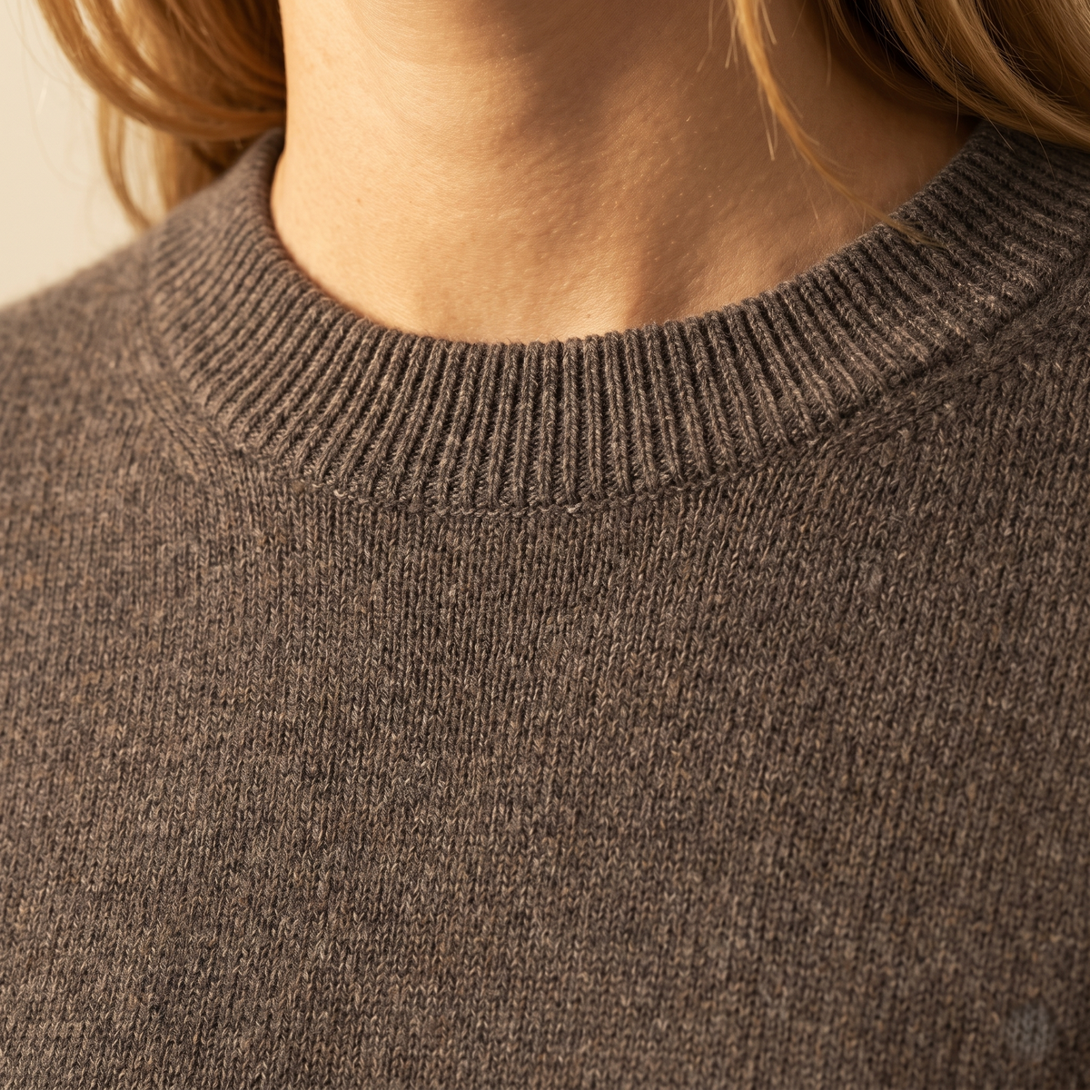 Women's Cashmere Crewneck Sweater - Original